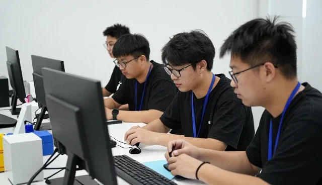连云港秒富贸易有限公司专注秒富贸易领域，提供智能手表服务